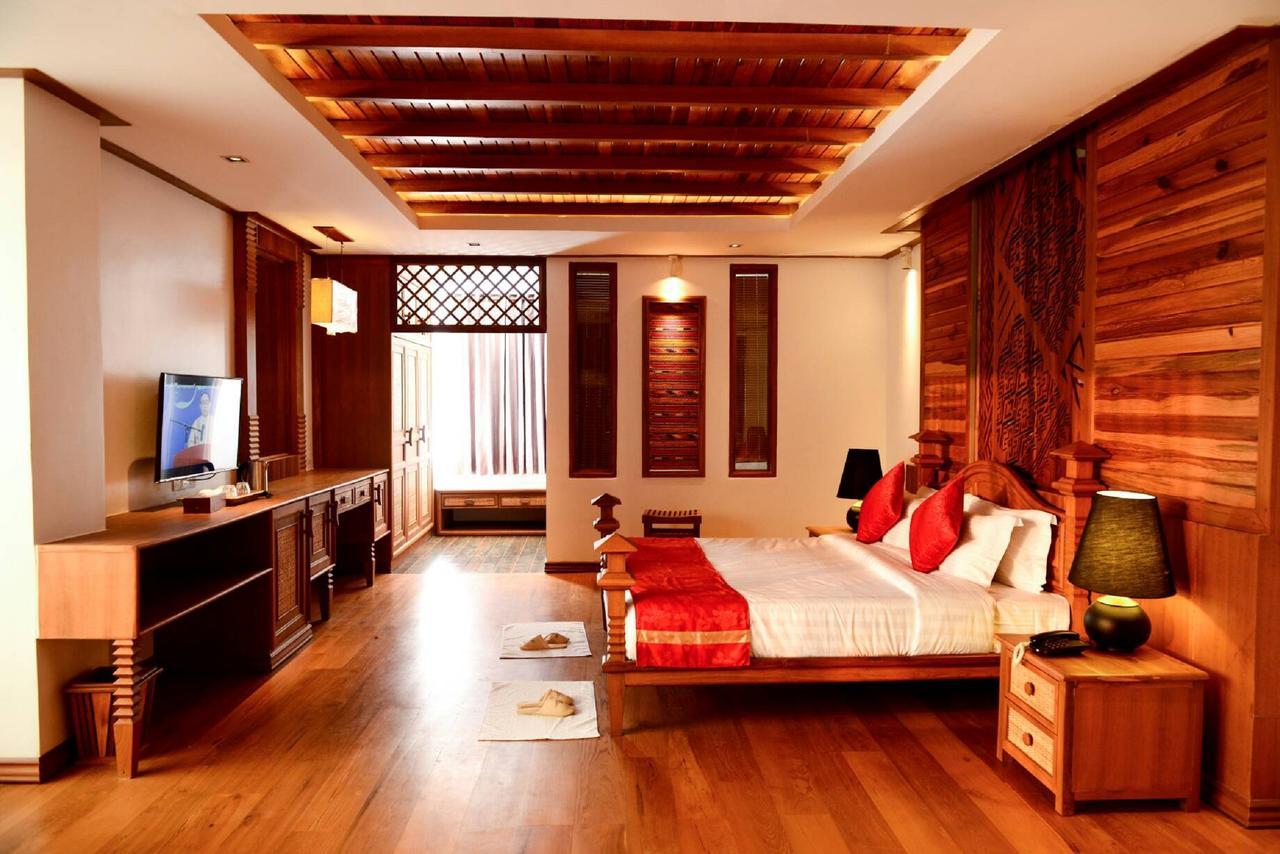 Hotel Thipaw 시뽀 외부 사진