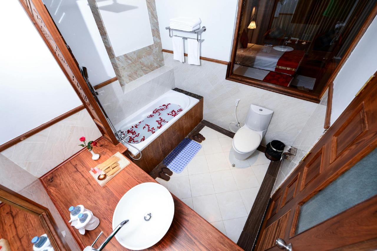 Hotel Thipaw 시뽀 외부 사진